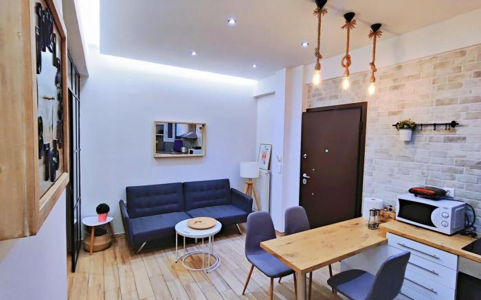 WSD Lux Stylish 2BD Apt with Blacony 1' to Metro