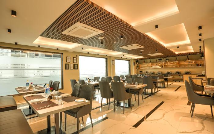 Hotel RJ – Managed by Atithi House