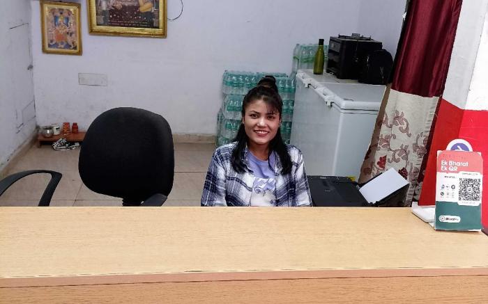 Hotel O KL khari Near Ashoka Park Mein Metro