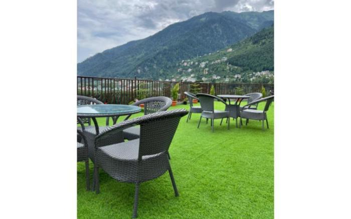 La serene Valley Resort By DLS Hotels 
