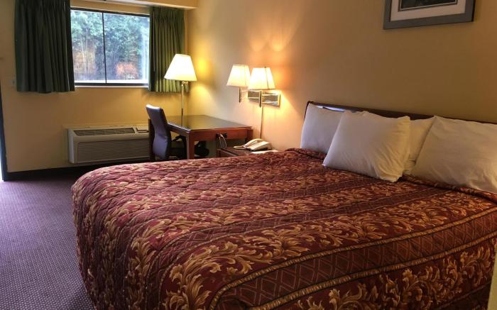 Days Inn by Wyndham York Alabama