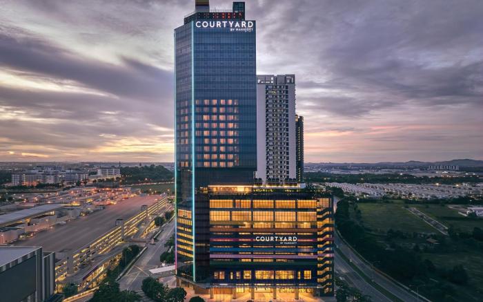 Courtyard Setia Alam