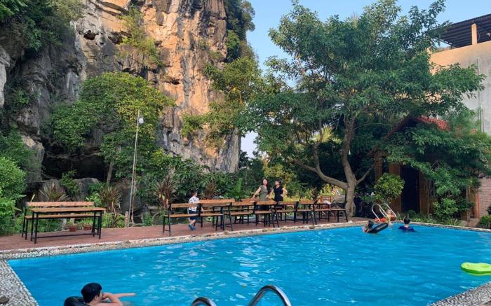 Tam Coc Rocky Bungalow