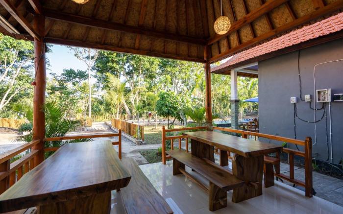 Surya Maha Bungallo 3 Deluxe Rooms Pool View #13