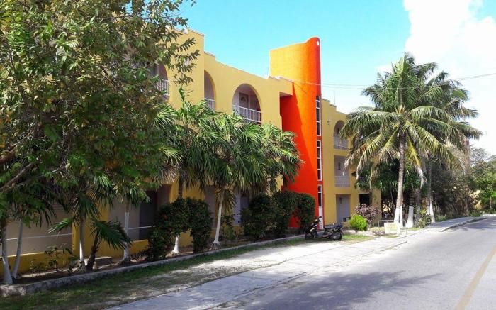 Hotel  Maria Elena