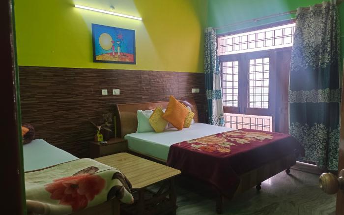 Hotel Shiv Palace