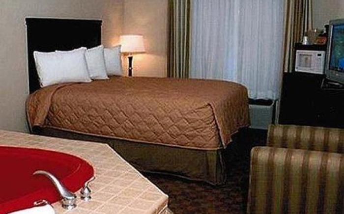 Americas Best Value Inn & Suites Griffin