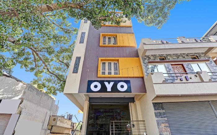 Hotel O I Care with Greenery Comforts