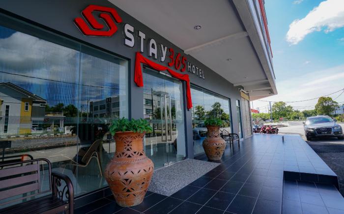 STAY 365 HOTEL 