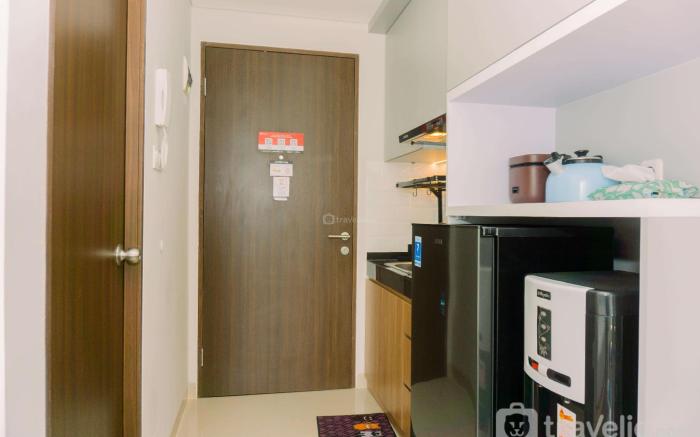 Simply Look Studio Transpark Bintaro By Travelio