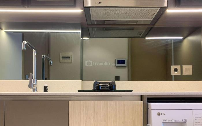 Warm and Modern Look Studio Gold Coast By Travelio