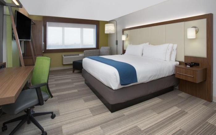 Holiday Inn Express Kelowna - East By IHG