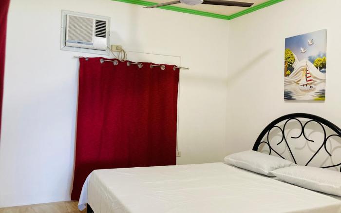 Unit B ( Watering Hole Apartments )