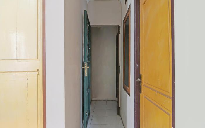 SPOT ON 91958 Flamboyan 25 Homestay Syariah