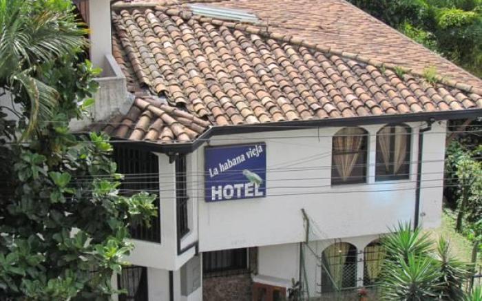 Ayenda Habana Vieja 1221