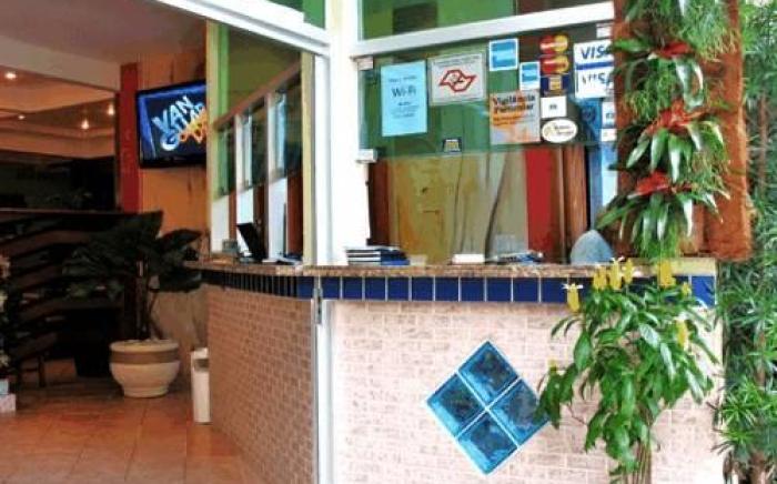 Hotel Camburi Praia