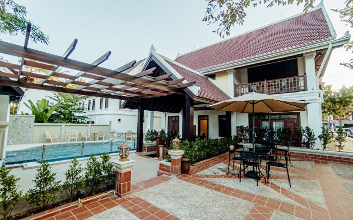LUX Hotel