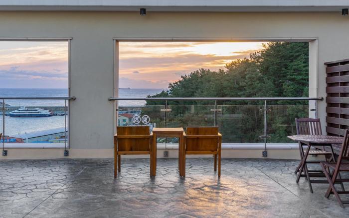 Gangneung Rayvalue Pension