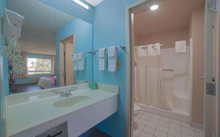 Mayfair Inn