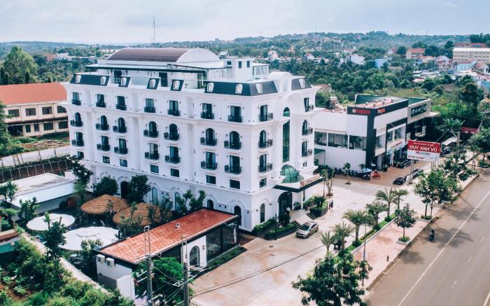 ROBIN HOTEL