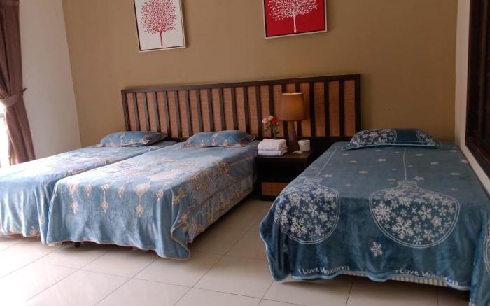 FAMILY STUDIO SEAVIEW @ GOLD COAST MORIB *A3459