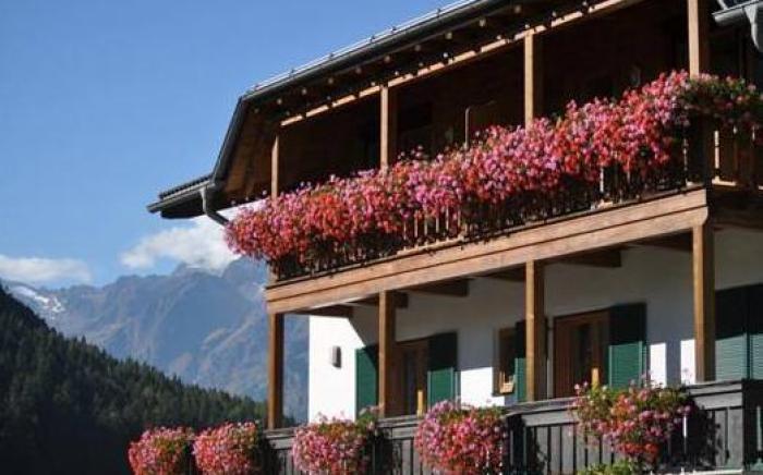 Hotel Erna