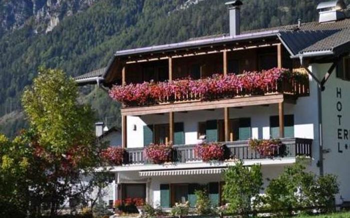 Hotel Erna