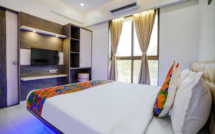 FabHotel Poona Royal