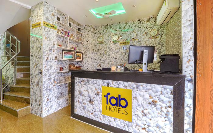 FabHotel Fortune Grand - Nr Lakdikapul Metro Station