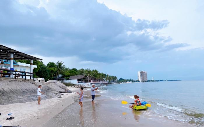 Baannaming  beach resort cha-am