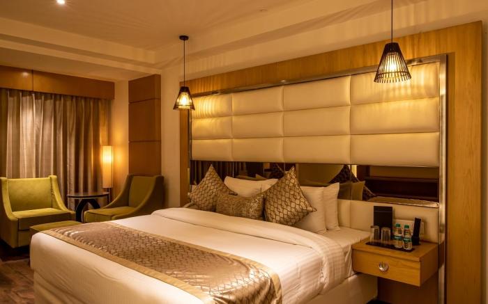 THE PRISTINE HOTEL