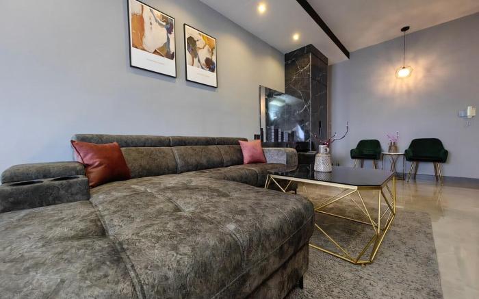 Attic✦FULLSeaview Premium CoupleStudio[Netflix]#71