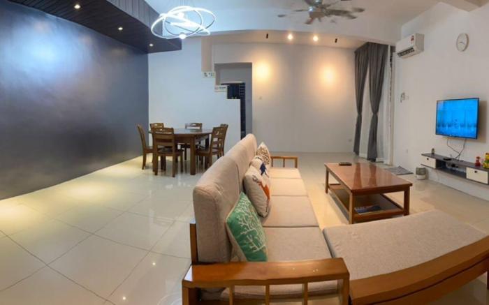 TB 80 HomeStay Sandakan