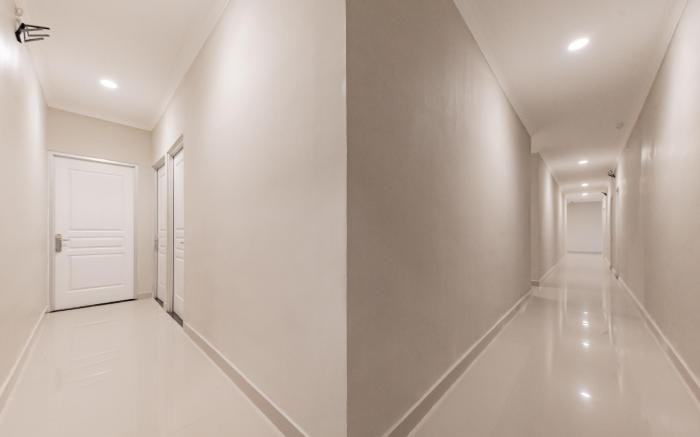 RedDoorz Plus near Surapati Core