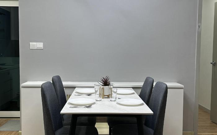 Georgetown ins family couple cozy 2 bedroom Suites