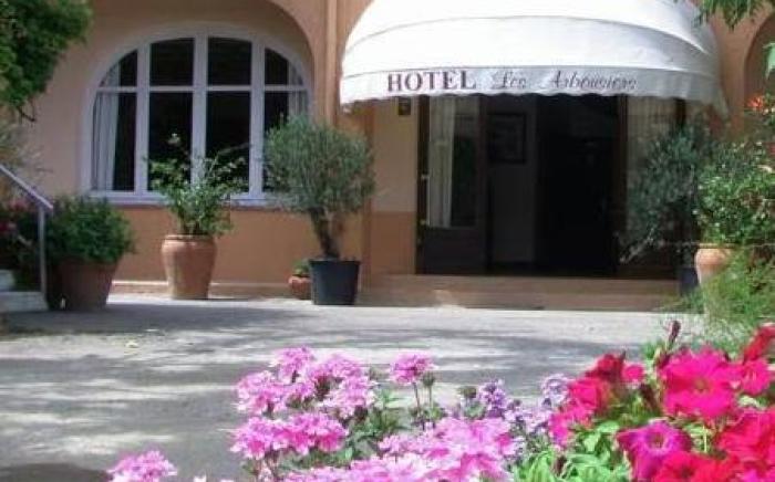 Hotel les Arbousiers