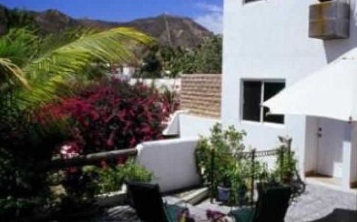 Los Milagros Hotel