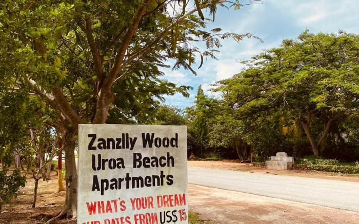 Zanzllywood Uroa Beach Apartments