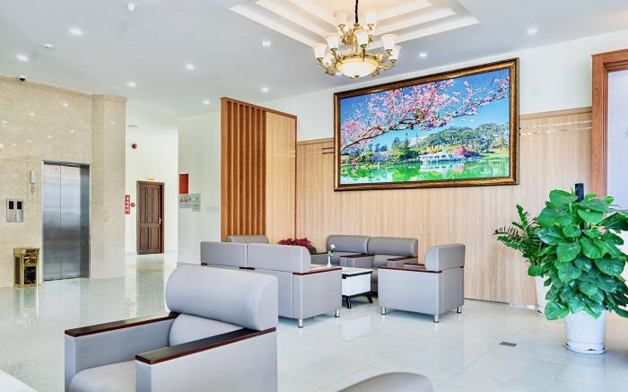 Bombo Dalat Hotel