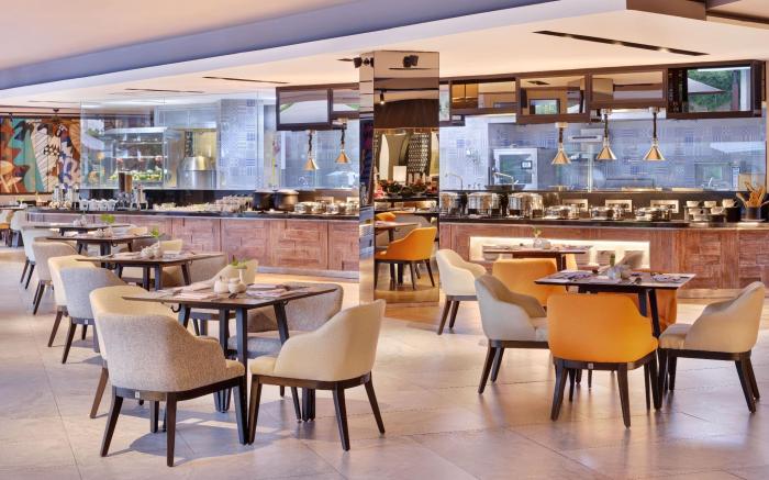 Grand Mercure Bali Seminyak