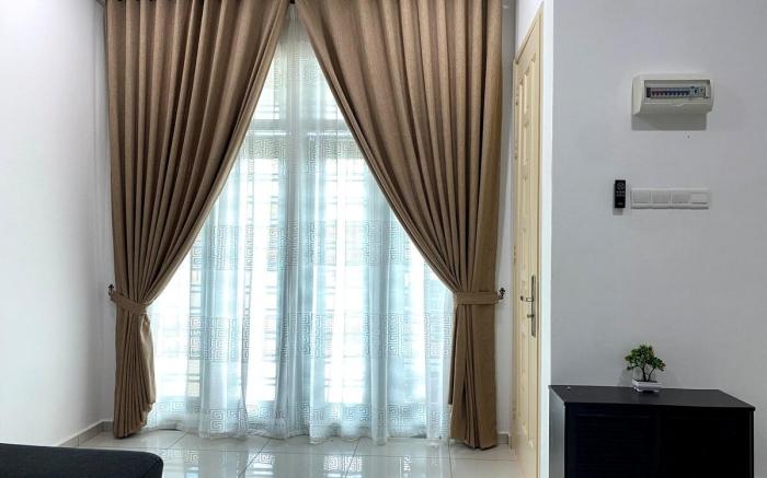 Sara Homestay - UMT, UniSZA, Airport, Beach