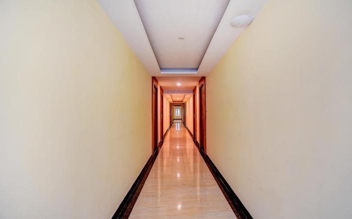 FabHotel Abirami Grand Inn - Nr. Bryant Park