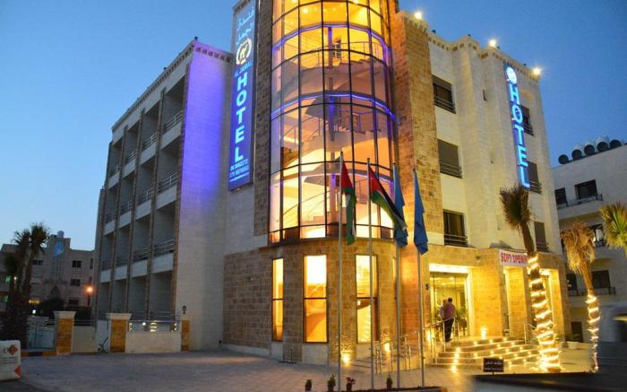 ALJAMAL HOTEL فندق الجمل