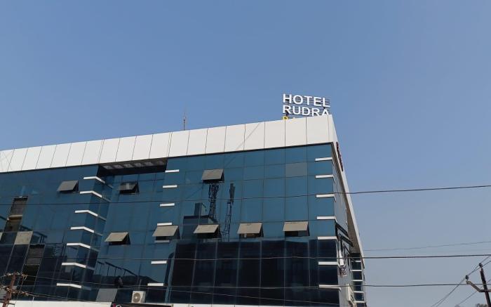hotel rudra palace