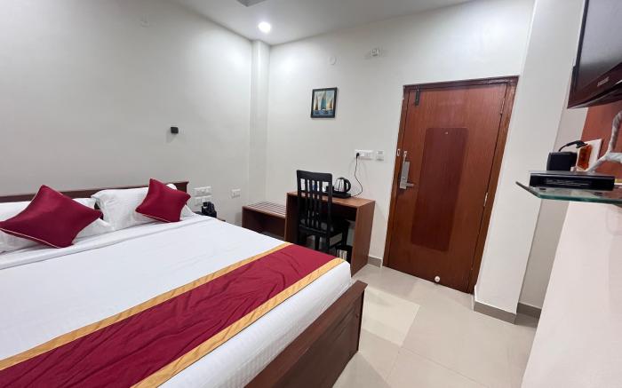 Hotel Royal Flora Koramangala