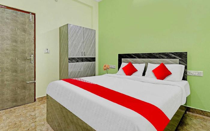 Super Hotel O SKYSPACE Near Yeshwantupur railway station