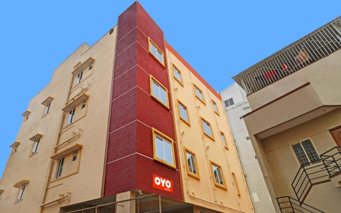 Super Hotel O SKYSPACE Near Yeshwantupur railway station