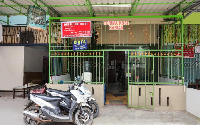 SPOT ON 92072 Restu Ibu Homestay Syariah