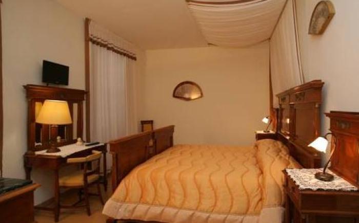 Hotel Roma