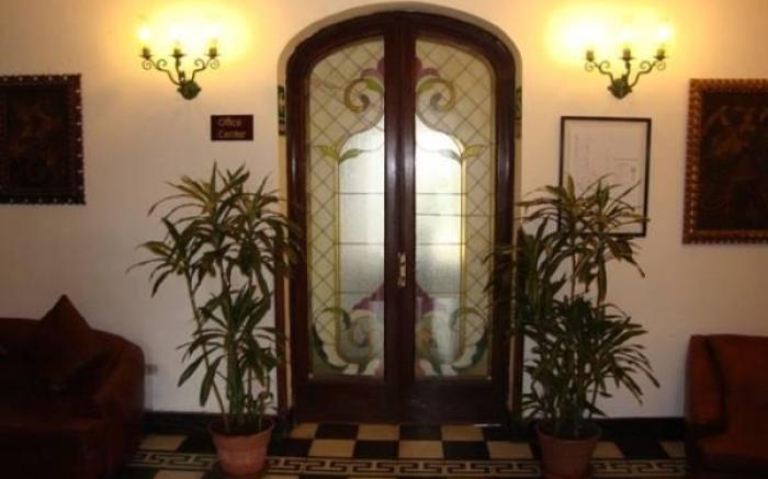 Hotel Senorial